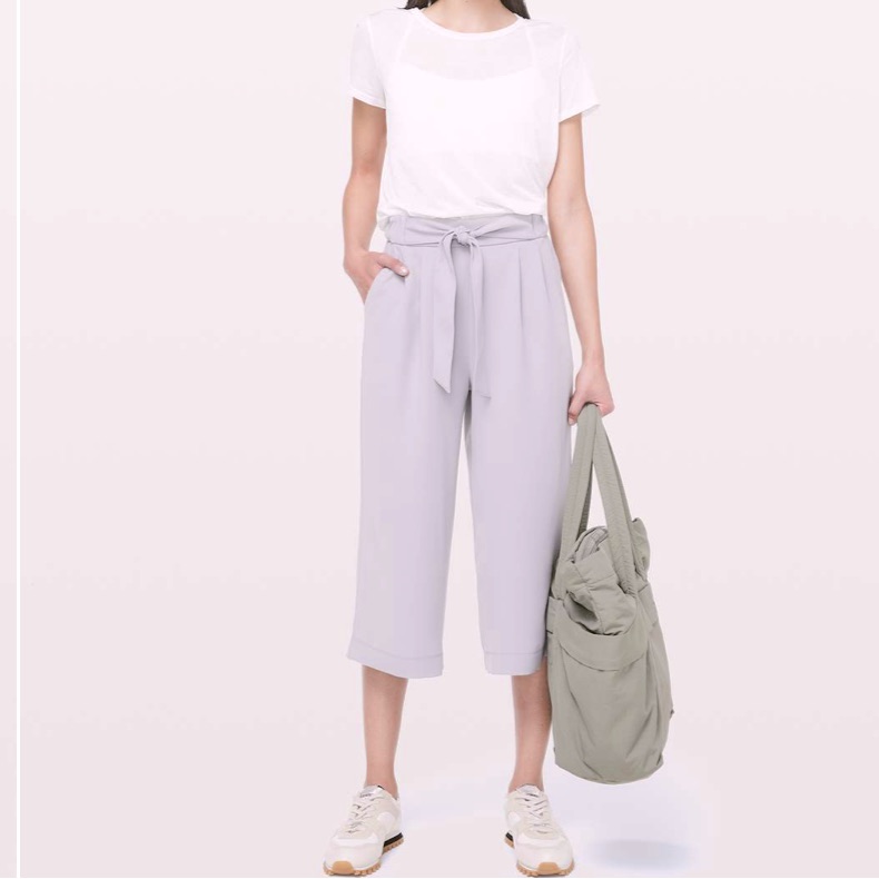 Lululemon Noir Crop Silverscreen